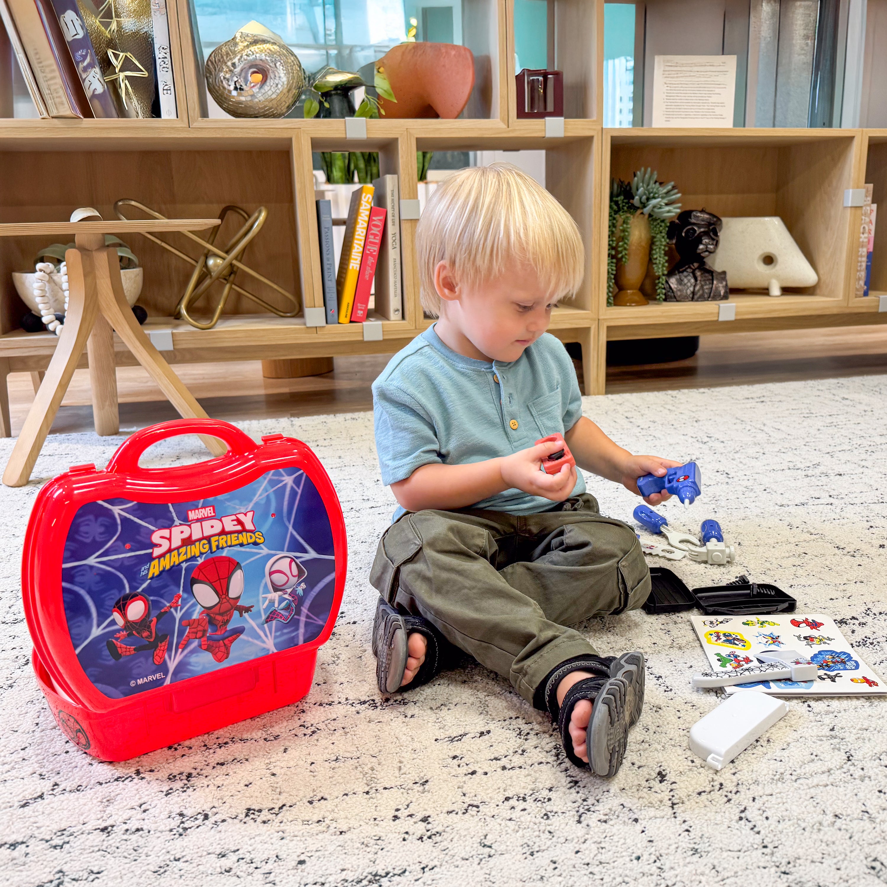 Spidey And His Amazing Friends Handyman Suitcase Playset