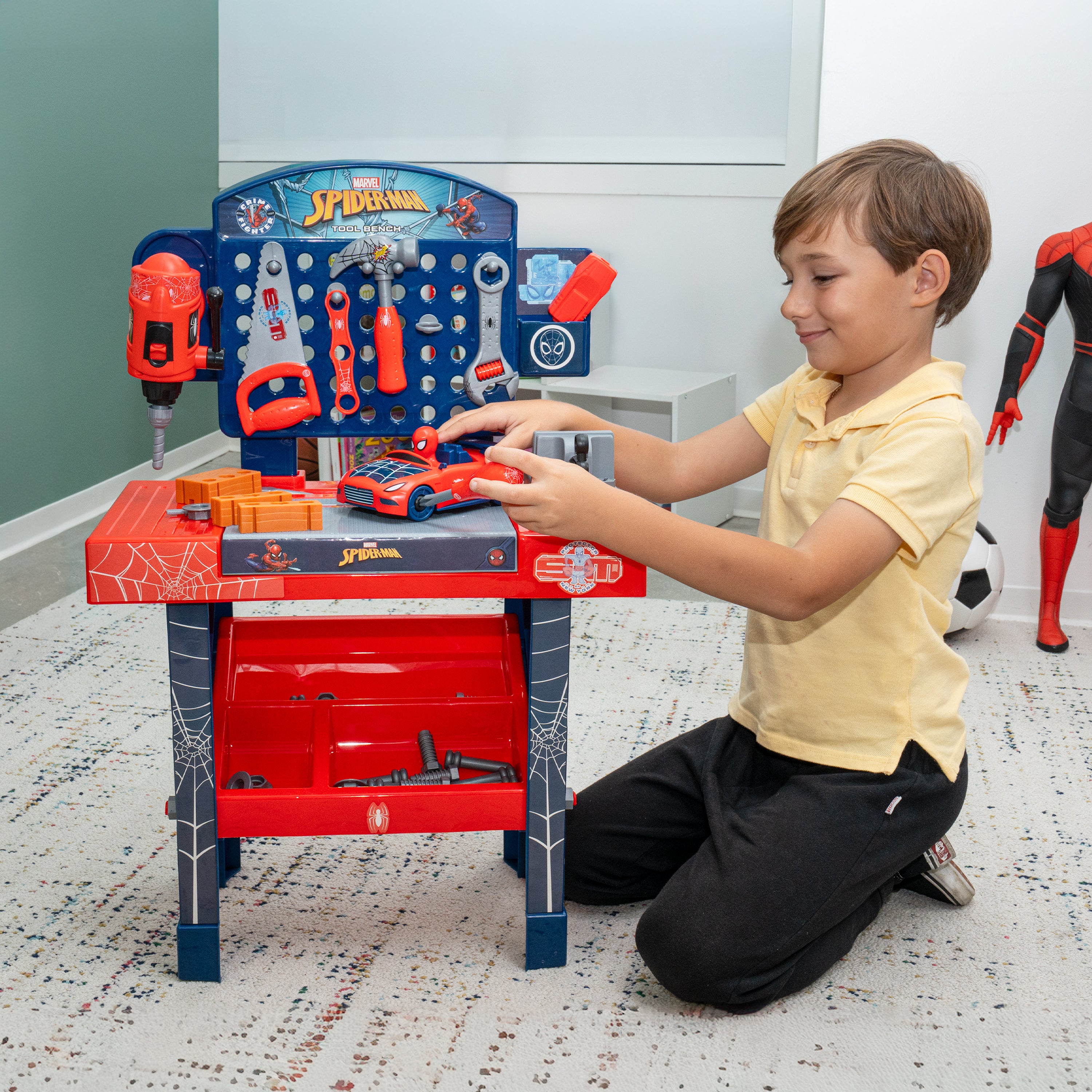 Spider-Man Tool Bench Playset with Take Apart Car