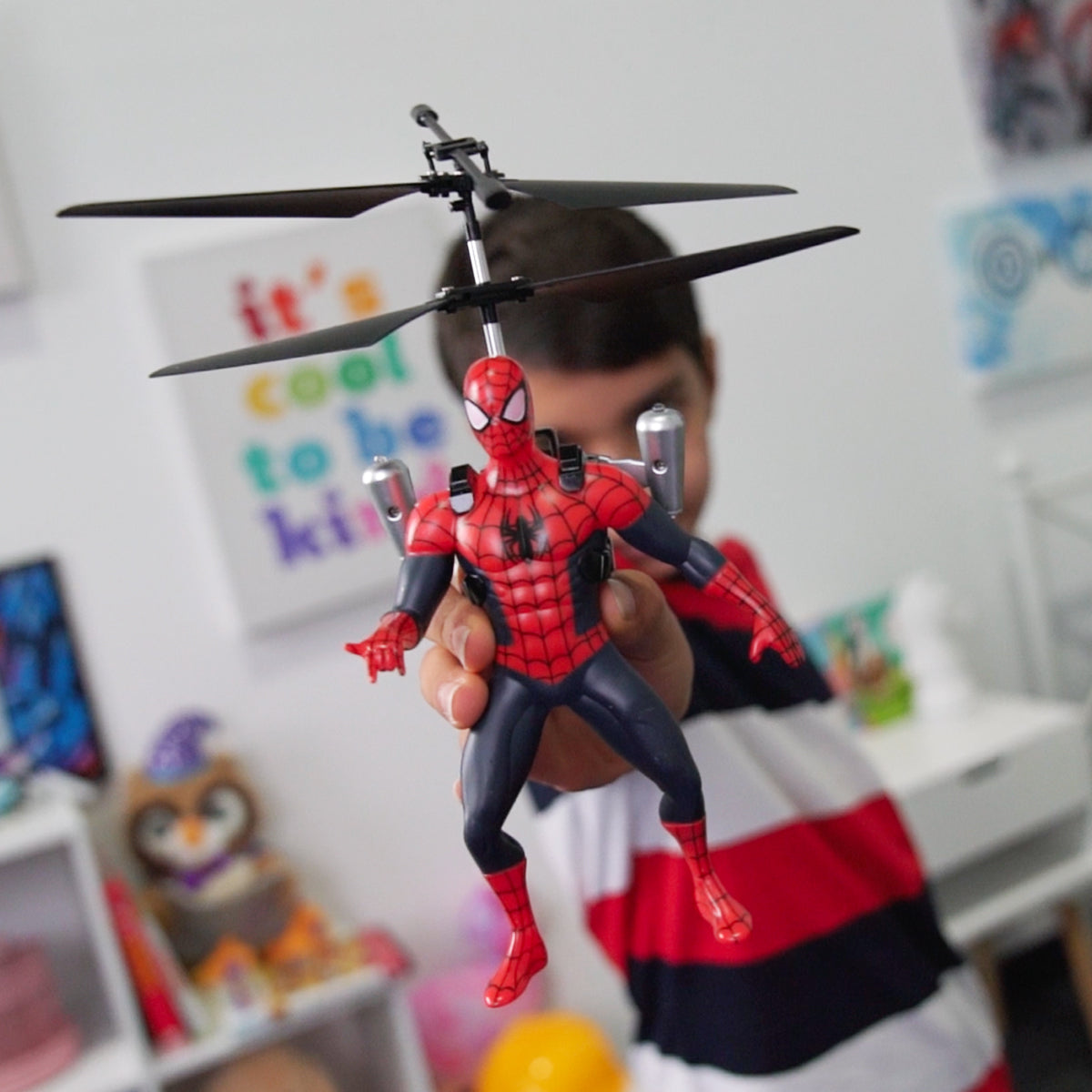 Spider-Man IR Remote Control Flying Figure